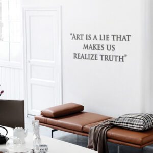 Art Is A Lie wallsticker av Alan Smithee, 80x28 cm