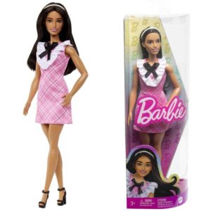 Barbie Fashionistas Docka med mörkt hår och en fin dress HJT06